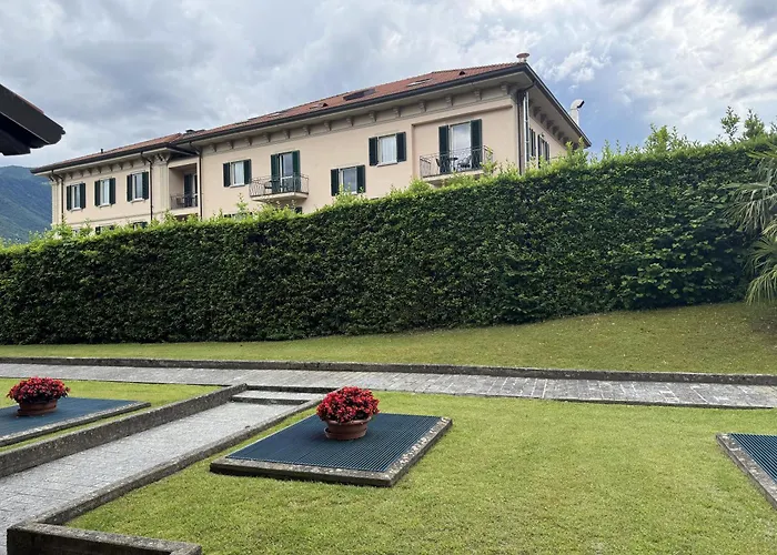 Vener Appartament - A Due Passi Dal * Ossuccio